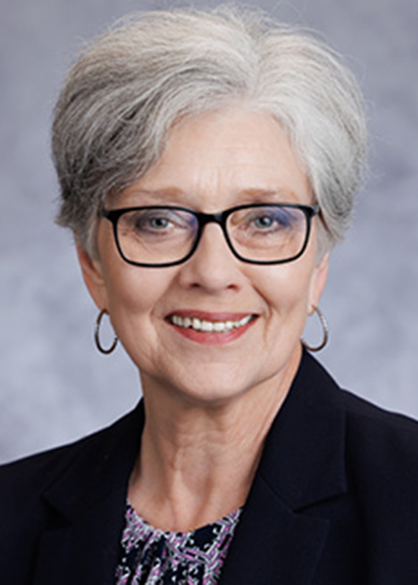 Kathy Spate headshot