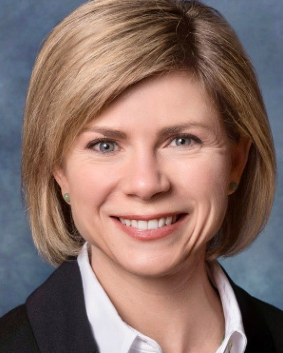 Beckie Cramer headshot