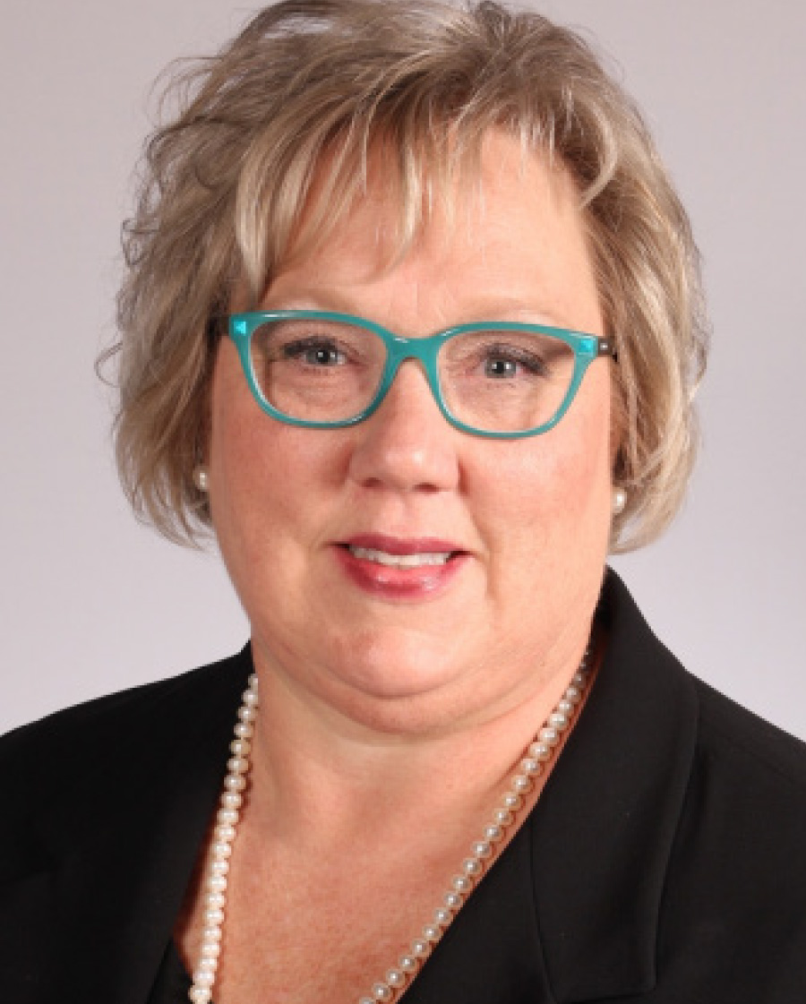 headshot of Heather Griggs