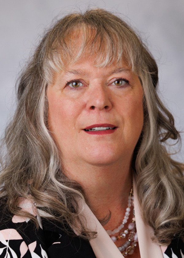 Annette Lewis headshot